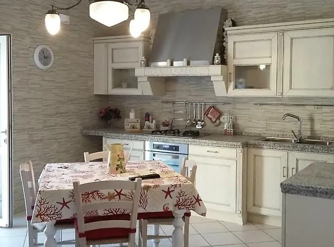 A Casa Di Arianna * 费拉约港